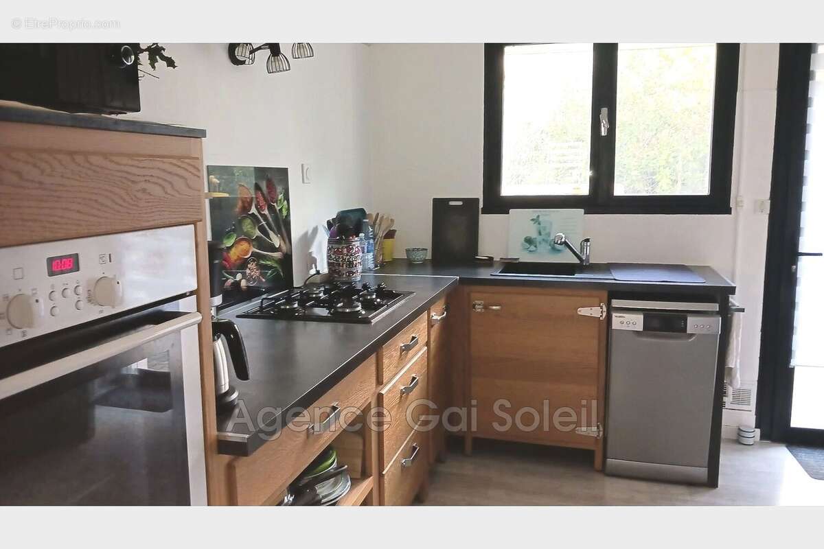 Maison à NISSAN-LEZ-ENSERUNE