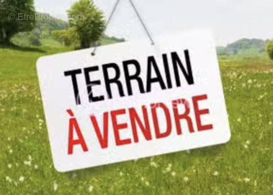 Terrain à SAINT-PAIR-SUR-MER