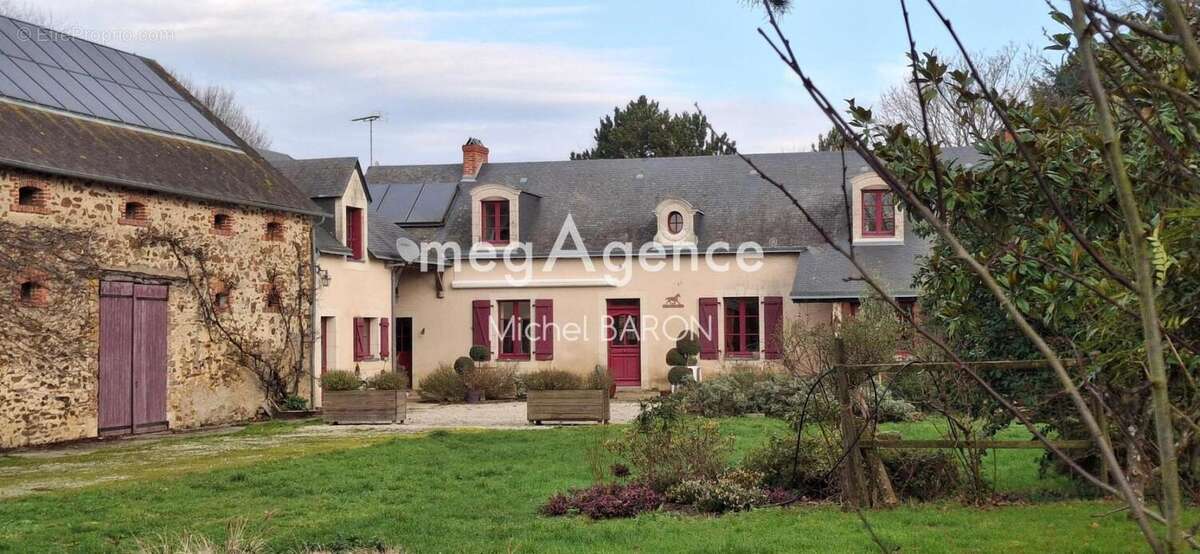 Maison à CHATEAU-GONTIER