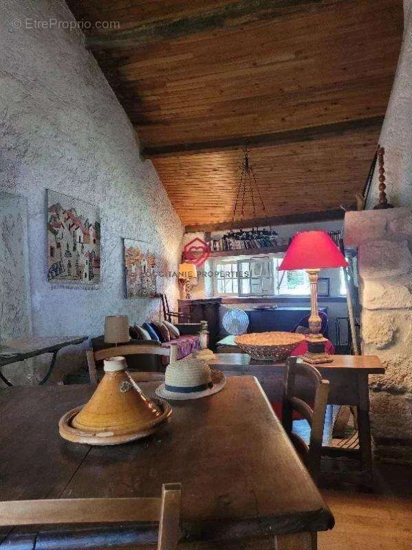 Maison à MASSAT
