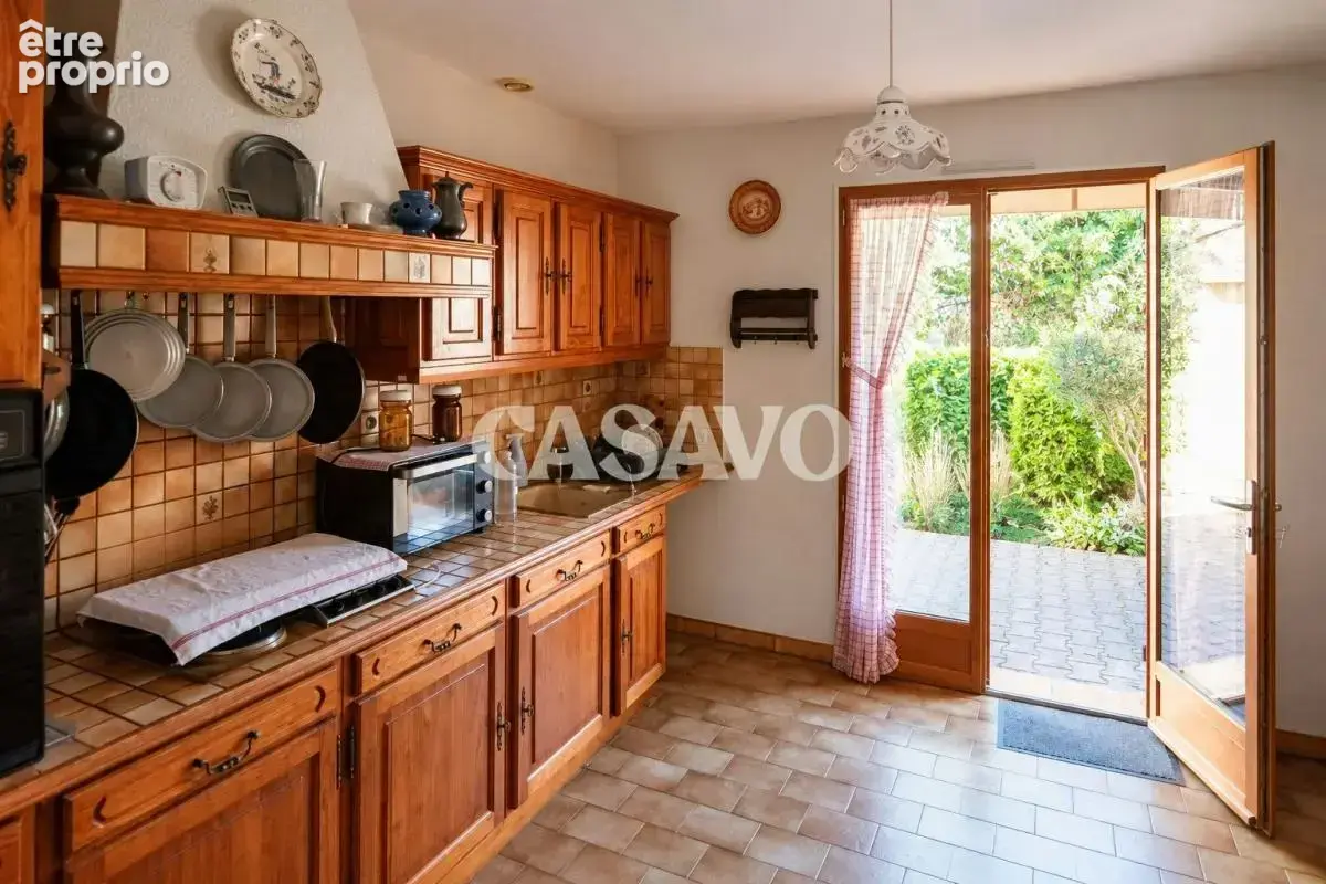 Vente Maison 4 pièces de 115m² - 13510 Éguilles - photo 6