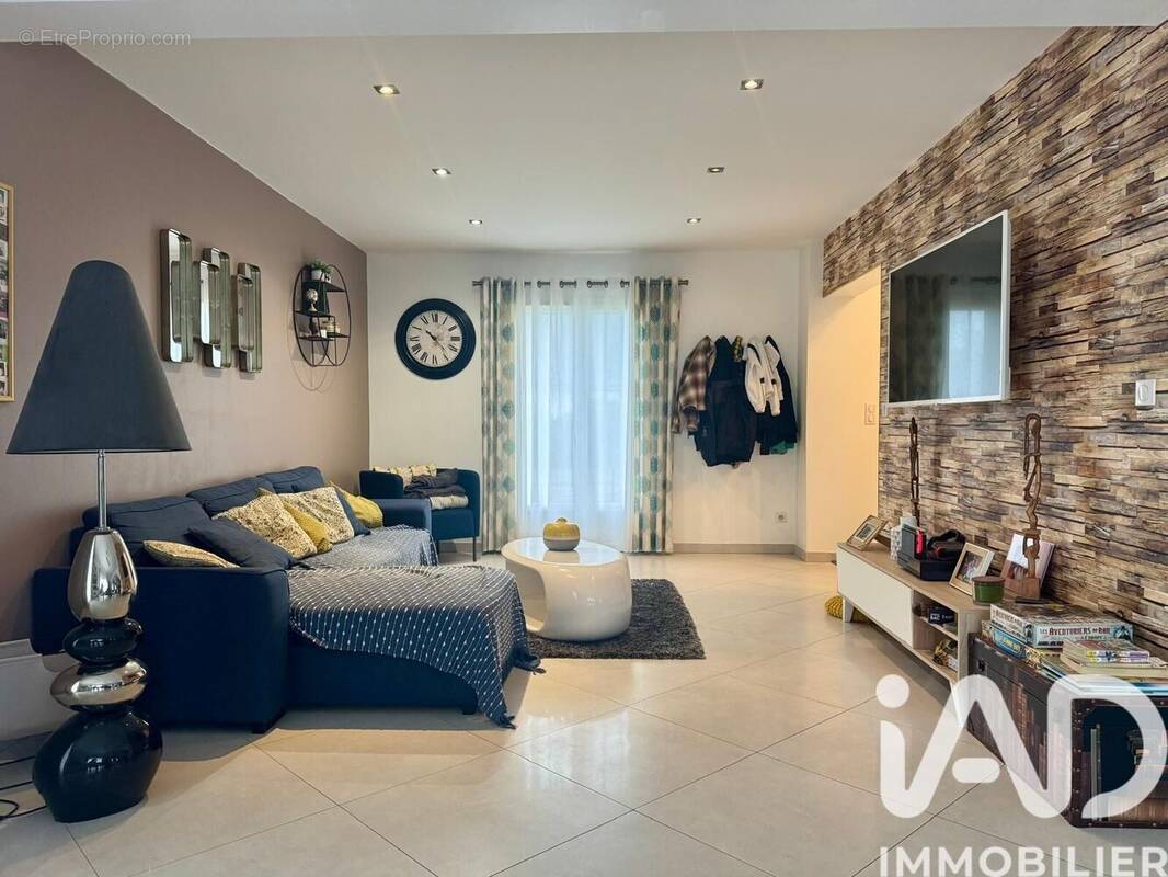 Photo 1 - Maison à ESVRES