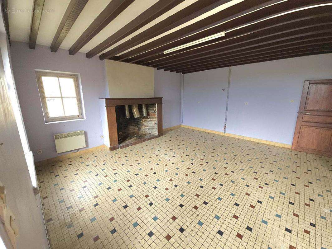 Maison à LA FERRIERE-AU-DOYEN