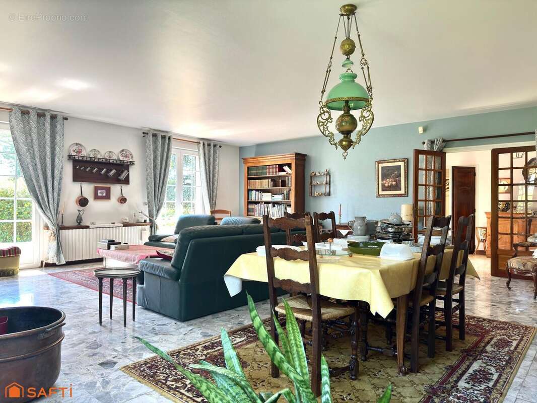 Maison 172 m² à Allenay  - photo 4