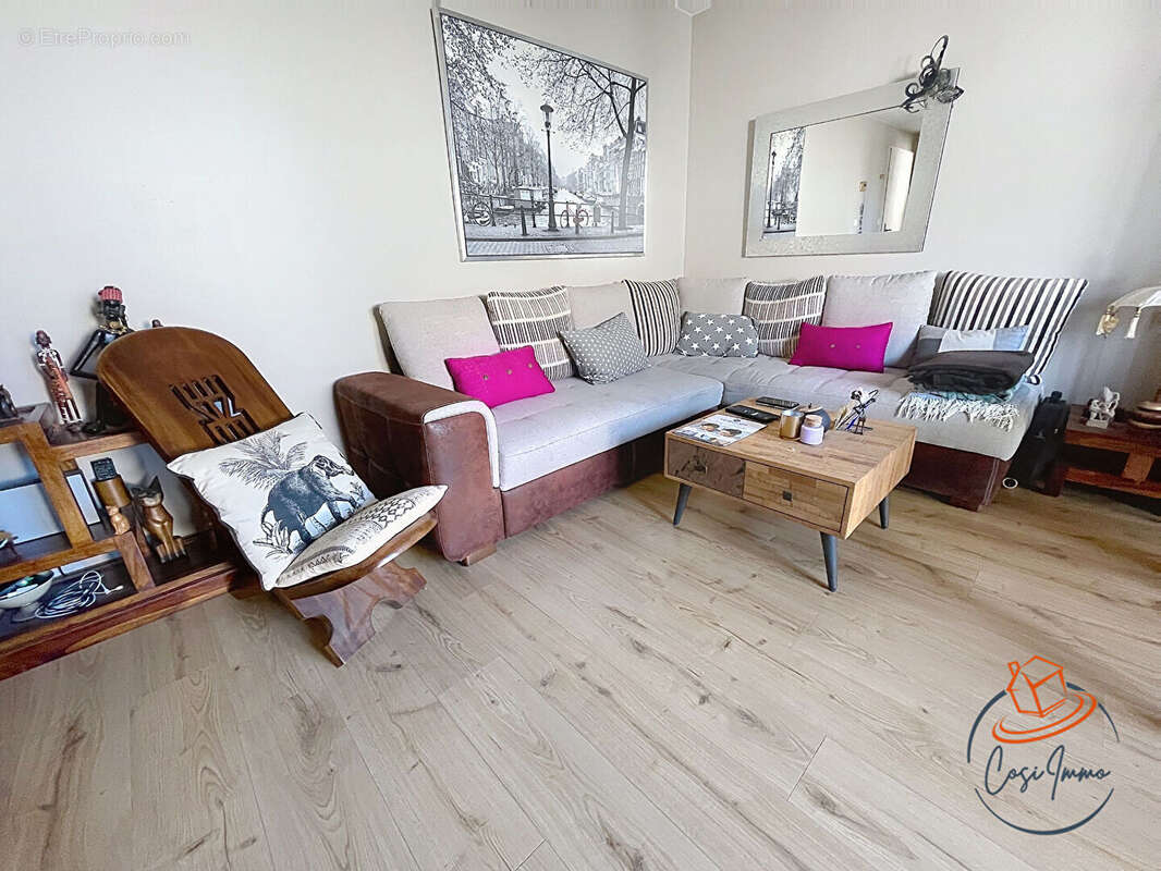 Appartement dernier étage T2 avec terrasse et garage en vente a gex 01170 - photo 5