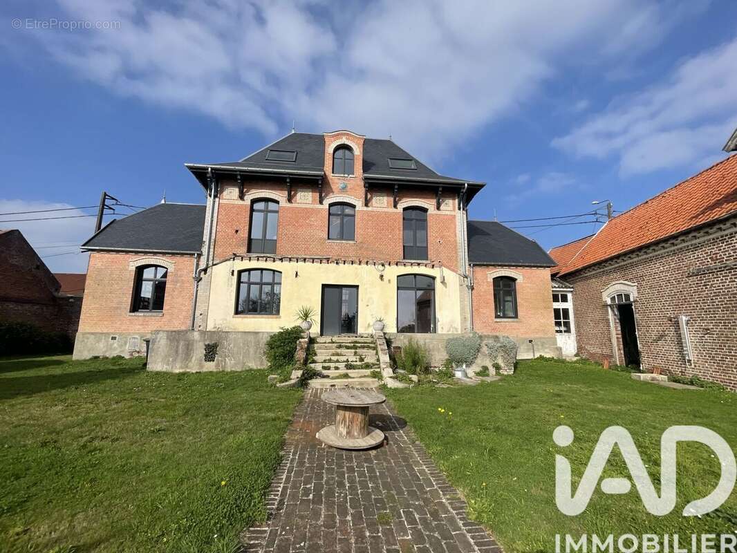 Photo 2 - Maison à SAILLY-LAURETTE