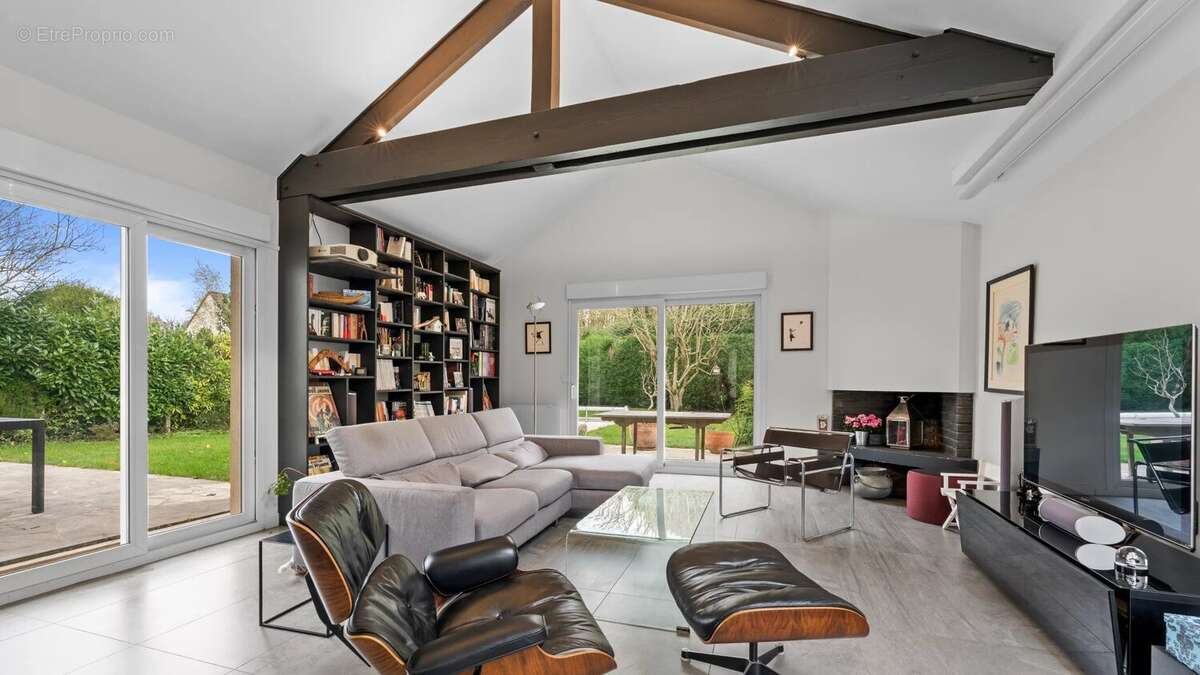 Maison à VAUCRESSON