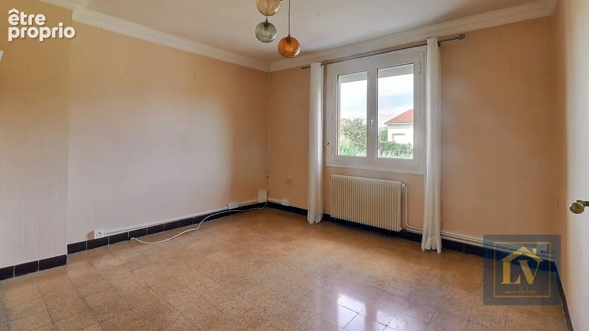 A vendre Maison de 5 pièces en 3 faces avec garage - photo 6