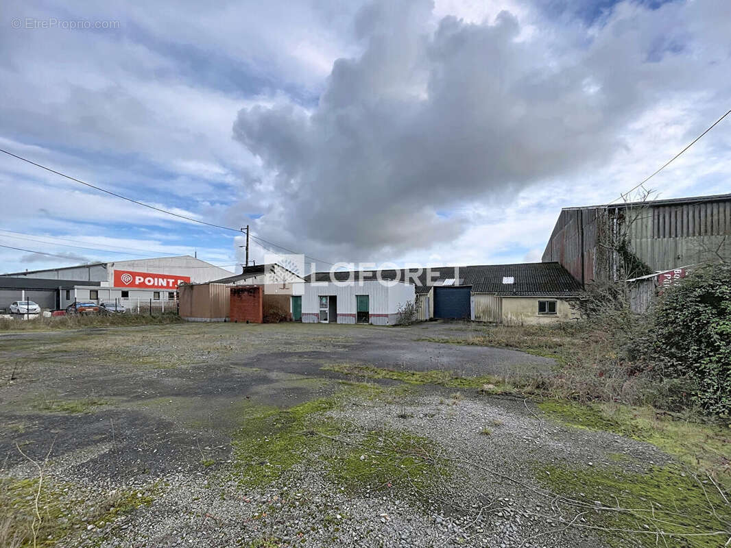 Commerce à SAINT-NICOLAS-DE-REDON