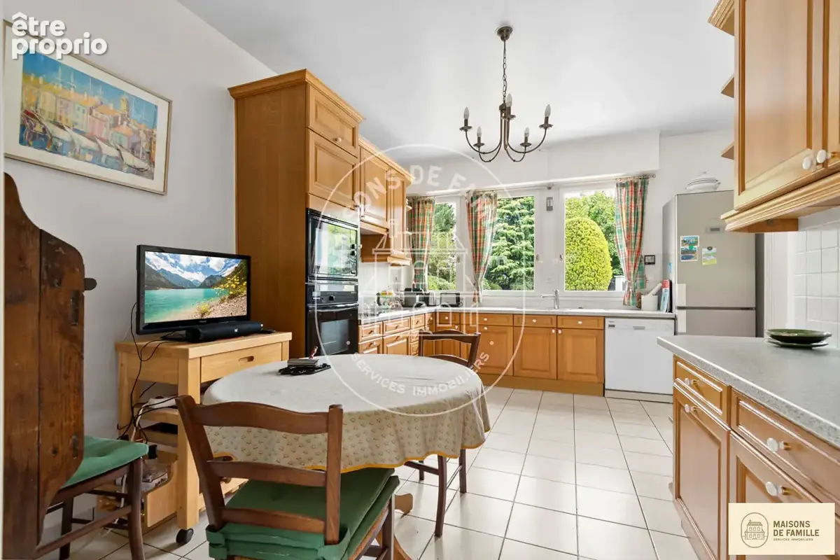 Les Erables - Maison 8 pièces de 270 m2 à vendre à Croissy Sur Seine - photo 7