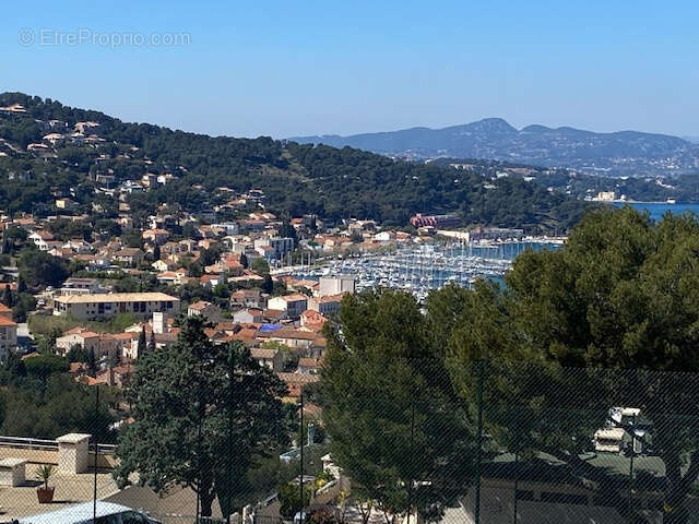 Appartement à SAINT-MANDRIER-SUR-MER