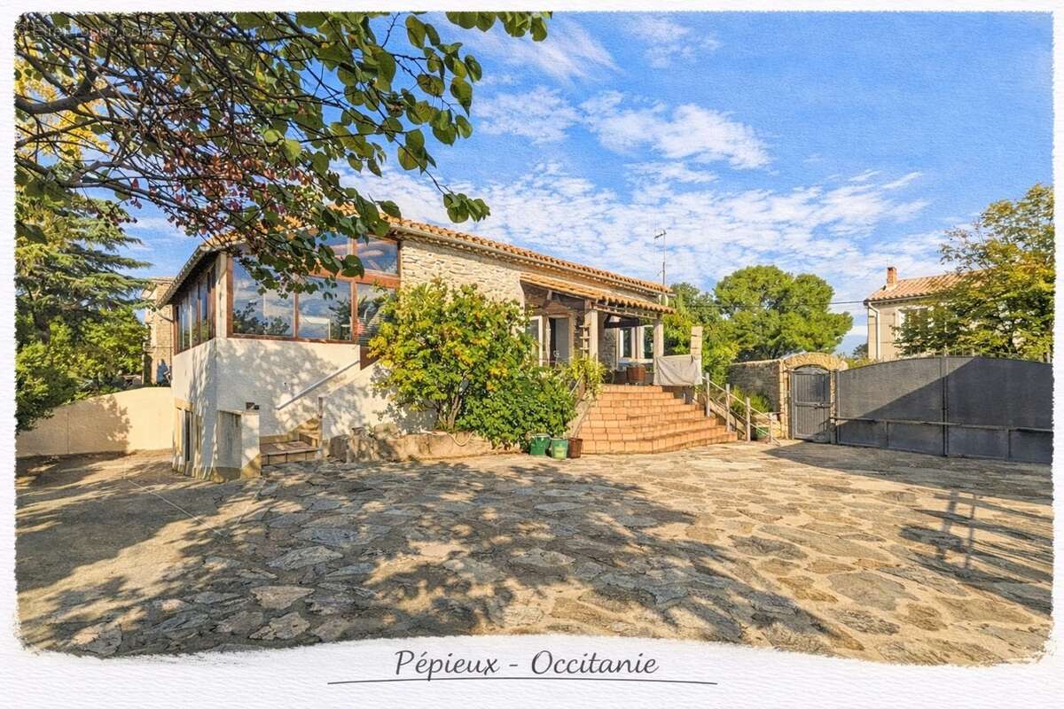 Grande maison familiale avec dépendances, piscine et vaste atelier à Pépieux (Aude – Minervois) - photo 2