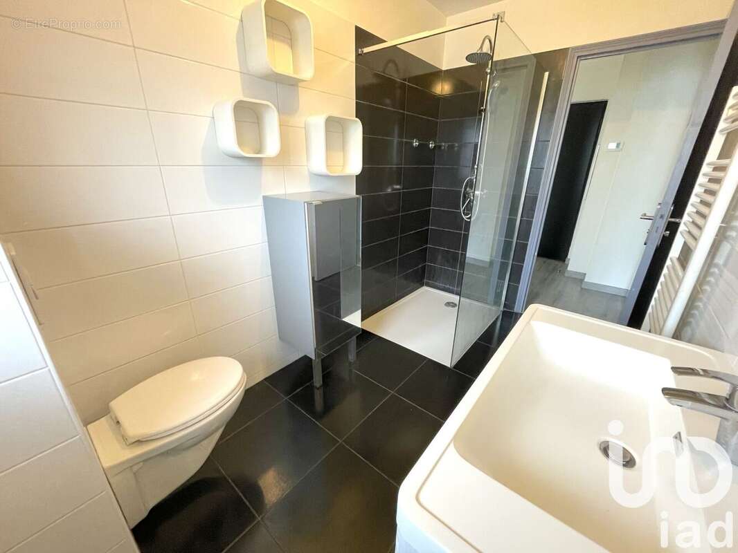 Photo 7 - Appartement à RIS-ORANGIS