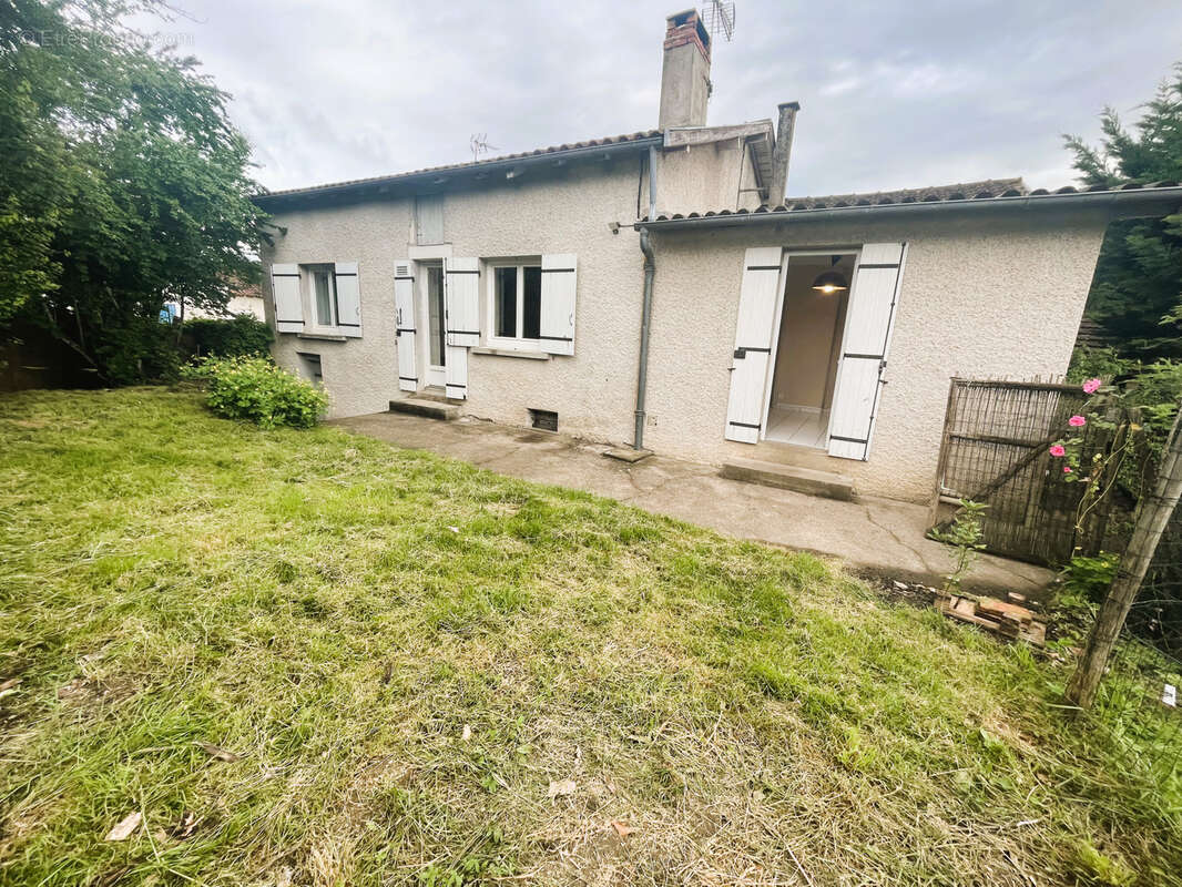 Maison à MARSAC-SUR-L&#039;ISLE