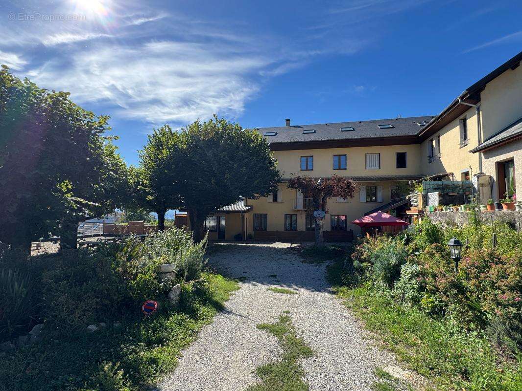 Appartement à SAINT-JEAN-D&#039;ARVEY