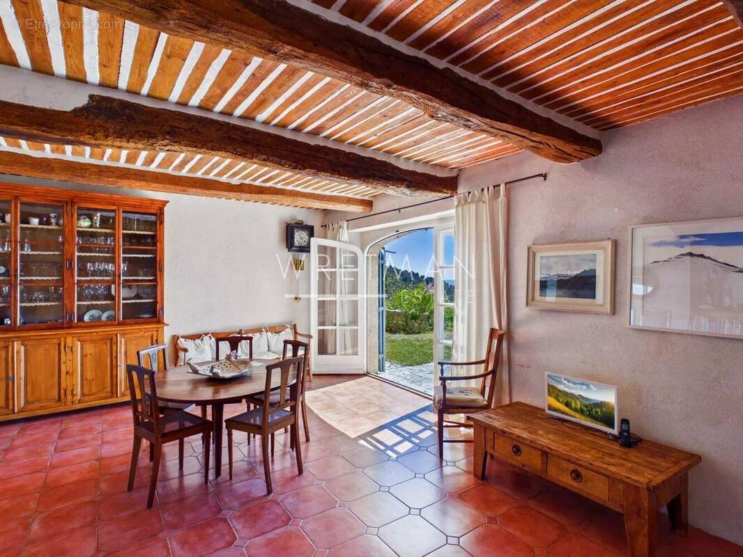 Maison à SEILLANS