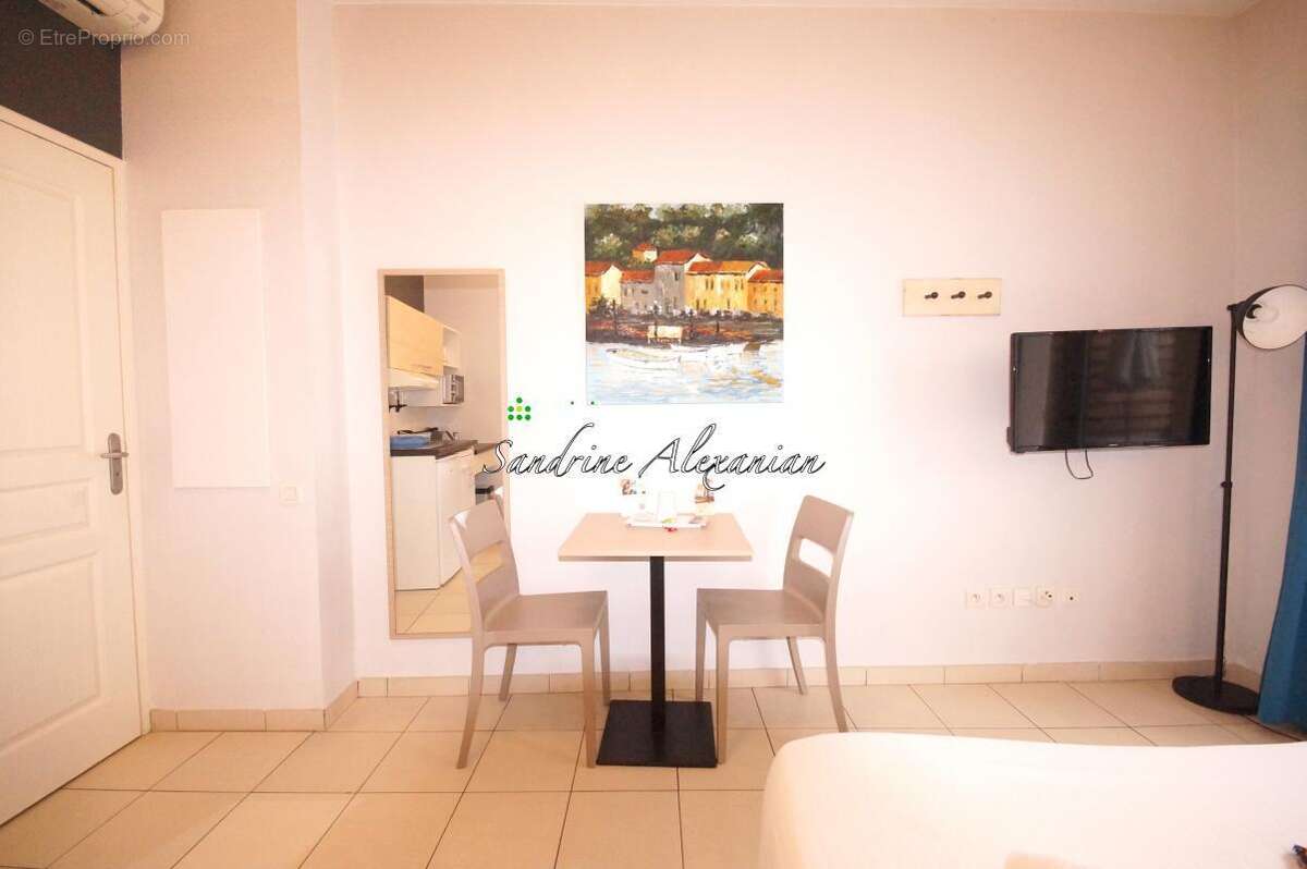 Appartement à FREJUS