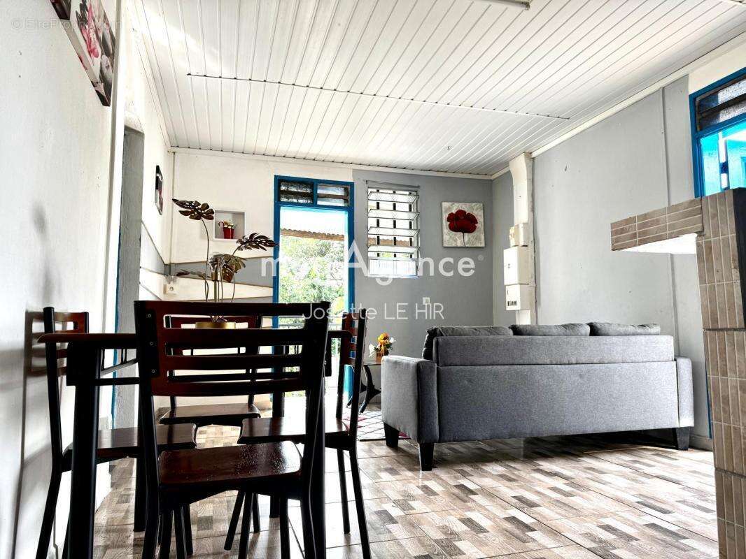 Appartement à MATOURY