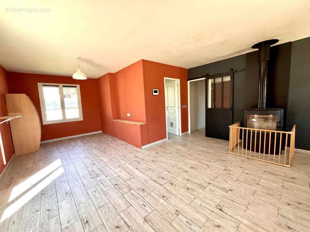 Maison à LAURE-MINERVOIS