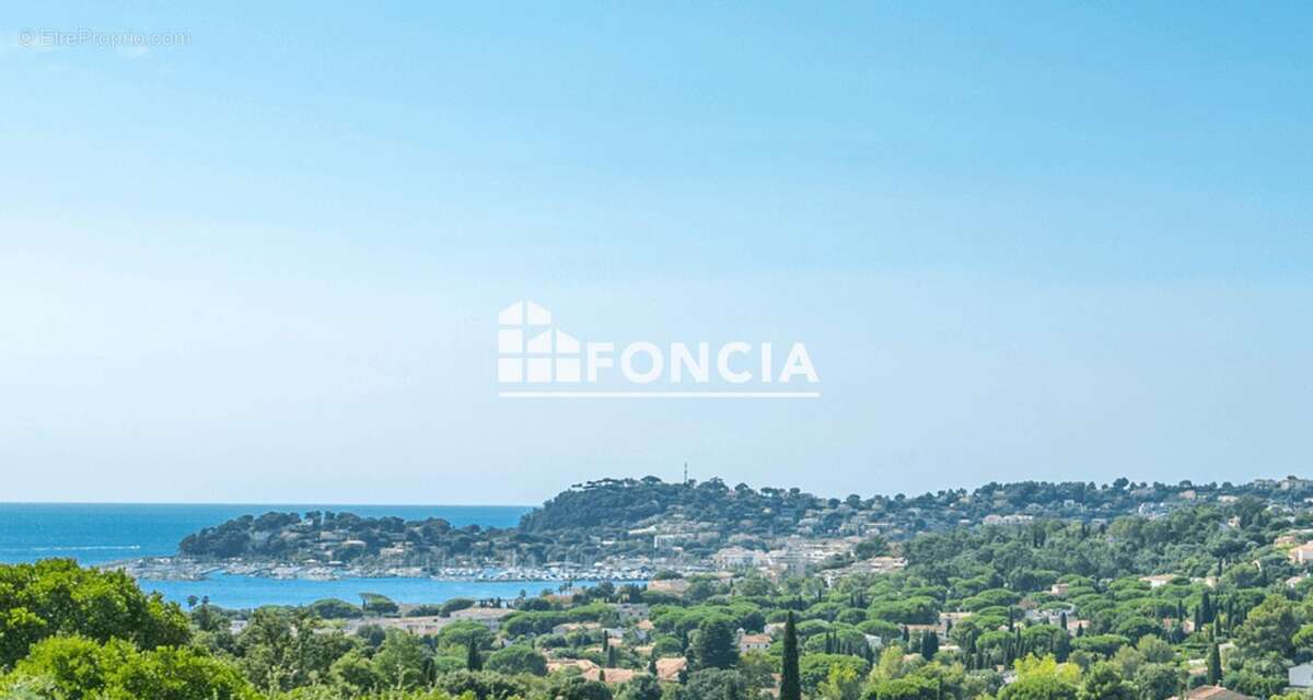 Appartement à CAVALAIRE-SUR-MER