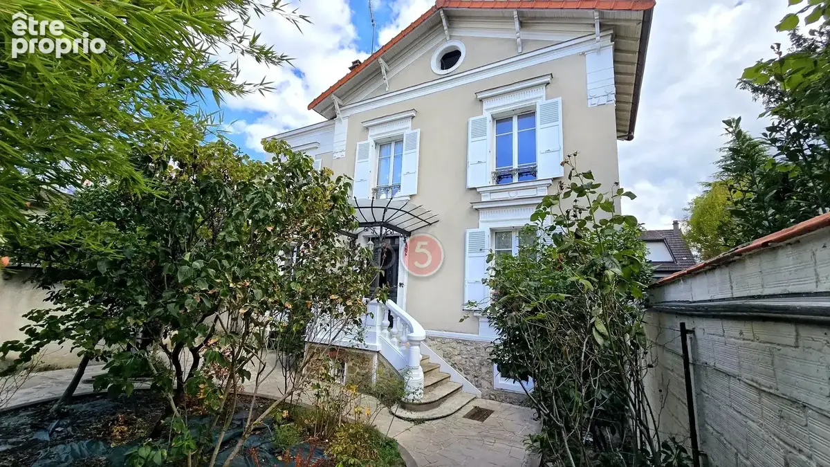 Photo Maison à Le Raincy au prix de 895 000€