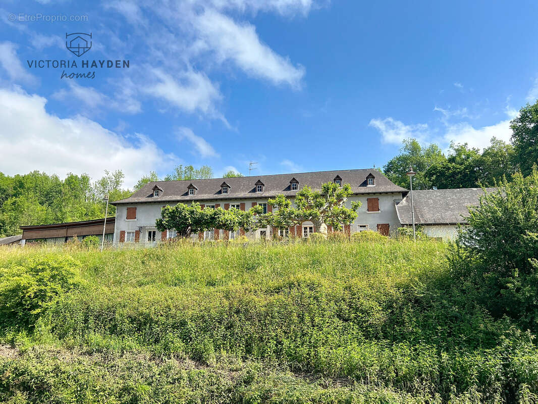 Appartement à OLORON-SAINTE-MARIE