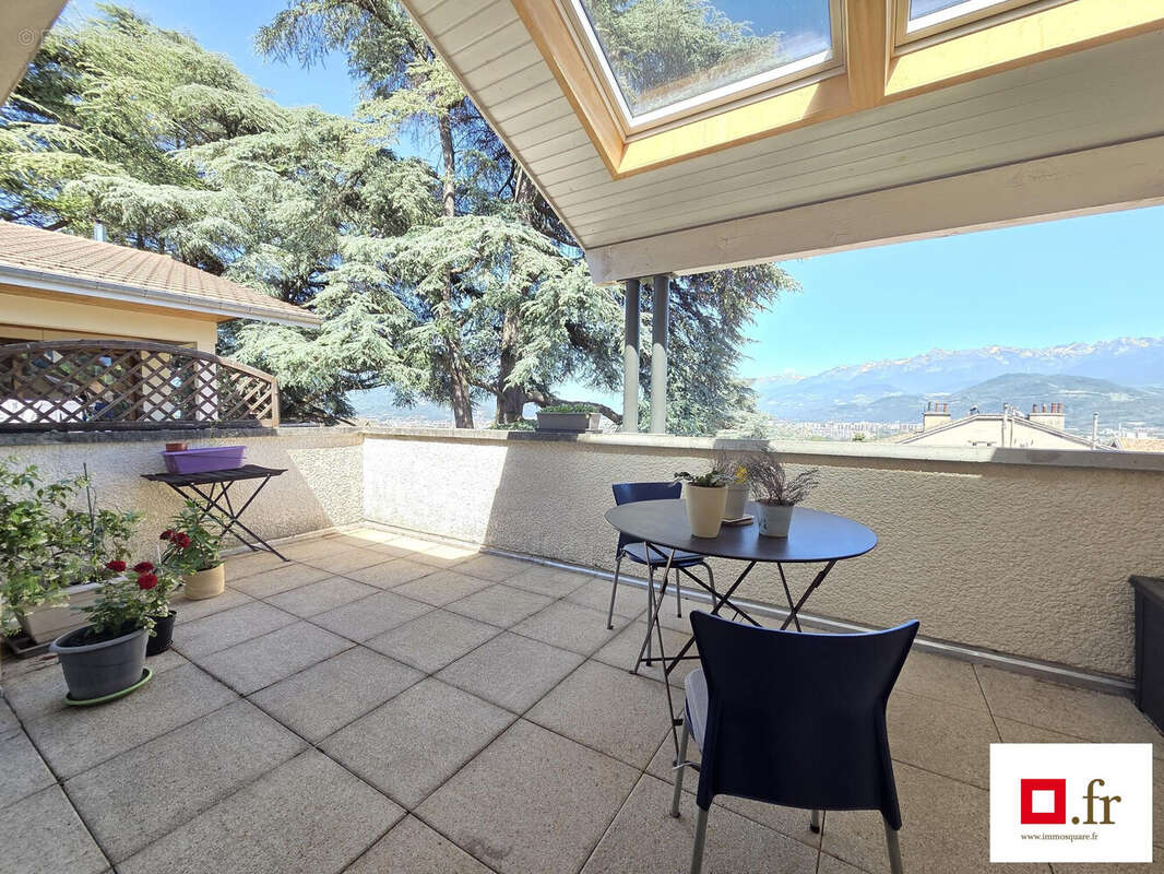 Appartement à SEYSSINS