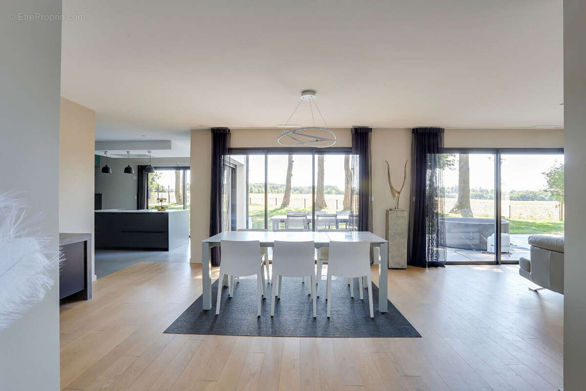 Maison à BRUZ