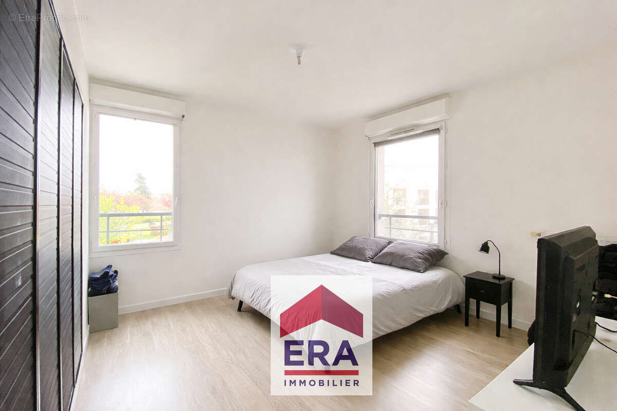 Appartement à SARTROUVILLE