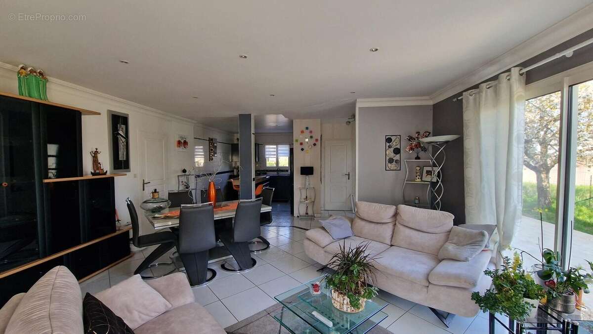 Maison à JOUE-LES-TOURS