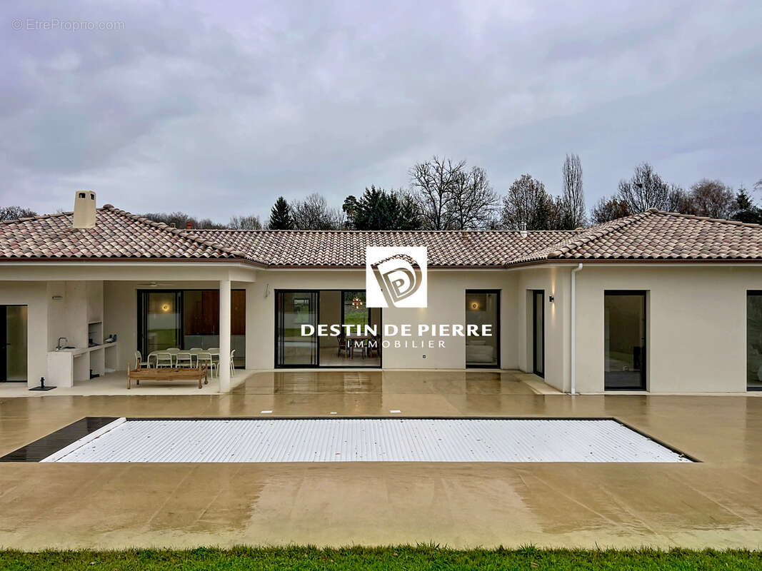 Maison à SAINT-MEXANT