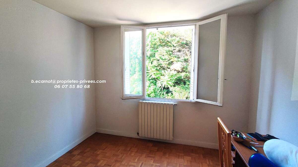 Appartement à SAINT-MARTIN-D'HERES
