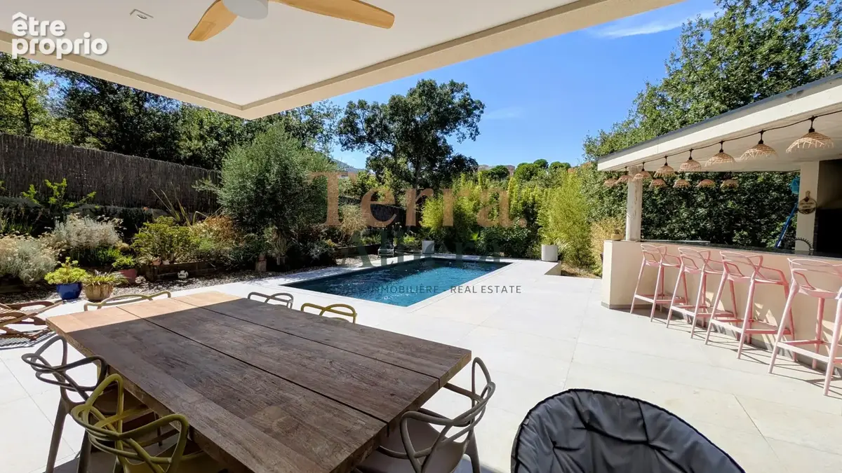 Villa contemporaine récente avec piscine, grand terrain, au calme et sans vis à vis - photo 6