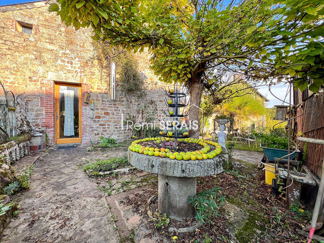 Maison à SAINTE-HONORINE-LA-GUILLAUME