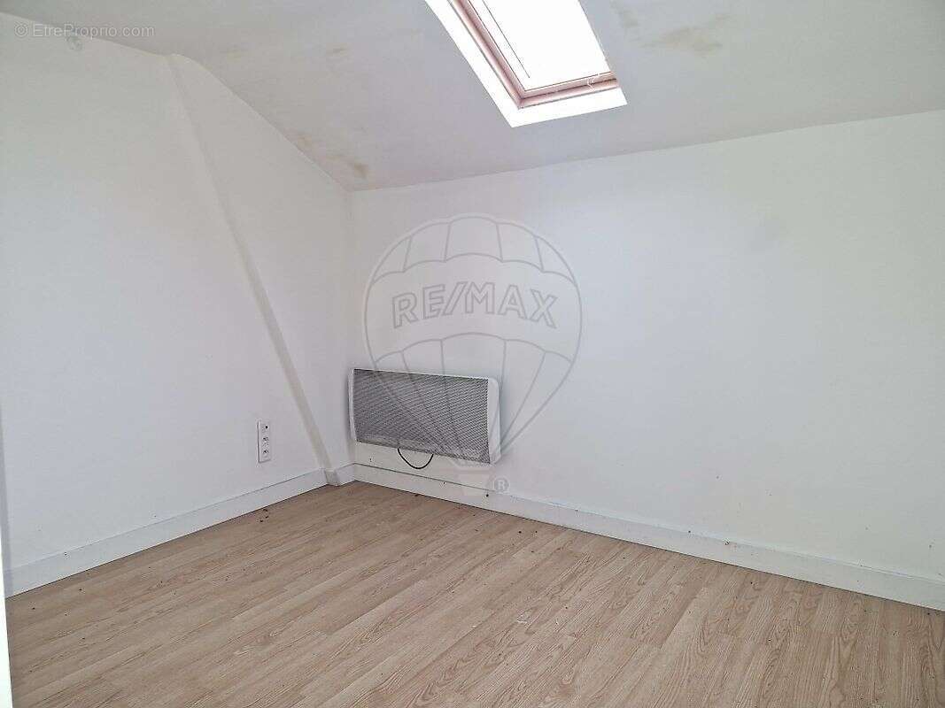 Commerce à FOURCHAMBAULT