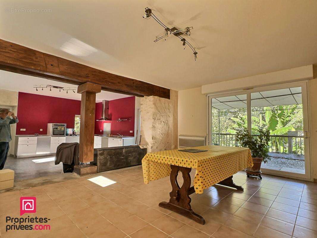 Maison à LANDERROUET-SUR-SEGUR