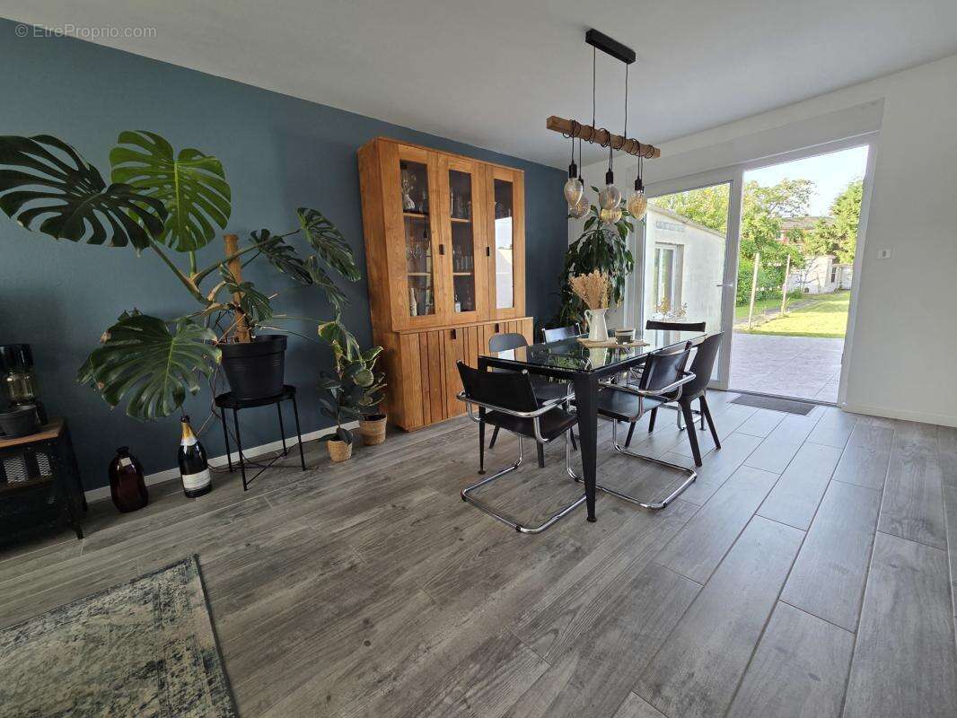 Proville maison semi individuelle renovee 80m² hab sur 537m² - photo 6