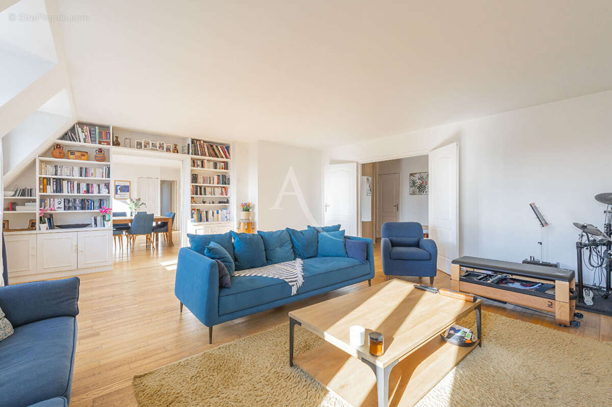 Appartement à GARCHES