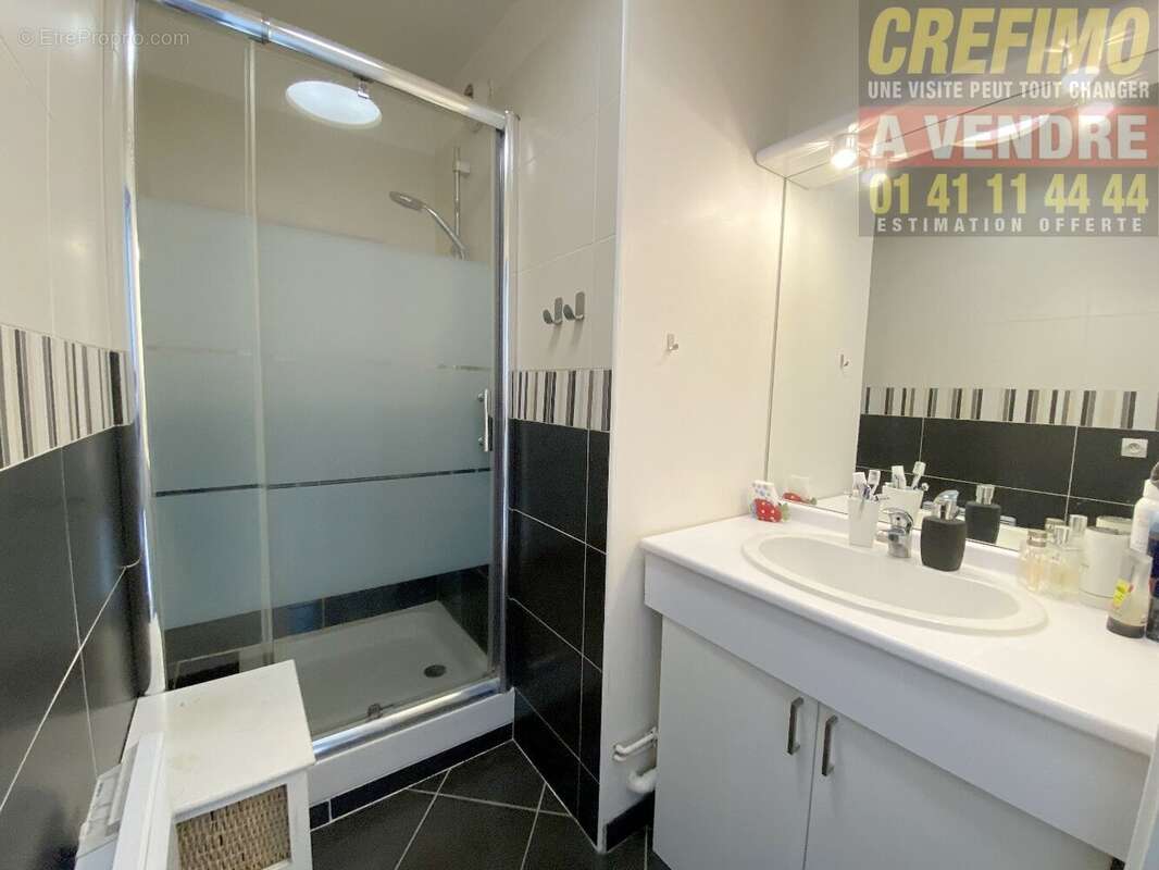 Appartement à ASNIERES-SUR-SEINE