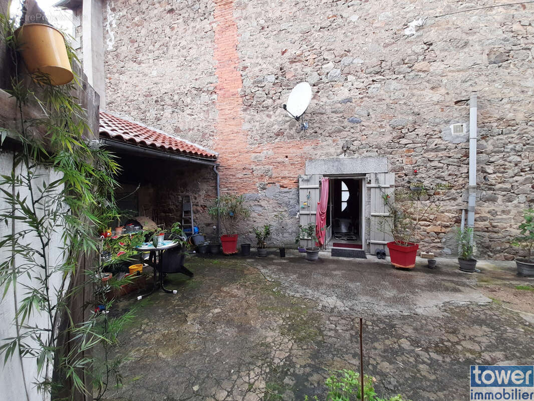 Maison à AUGIGNAC