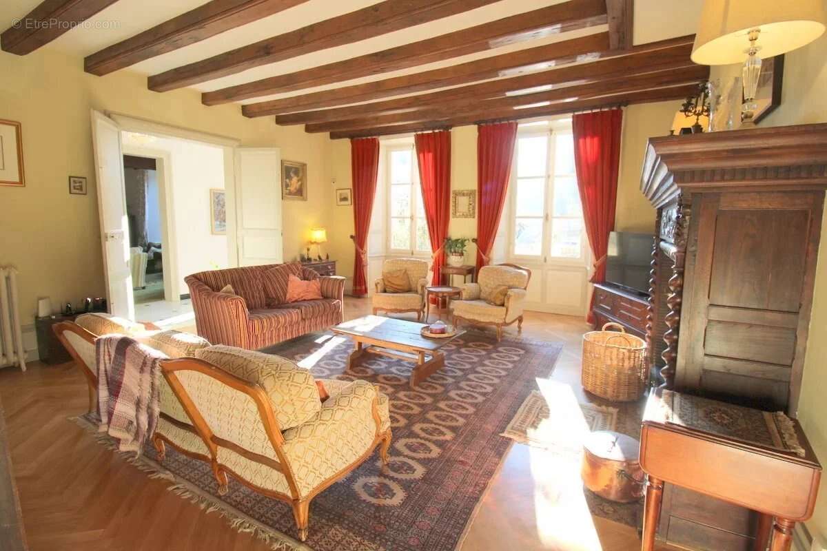Maison à MELLE