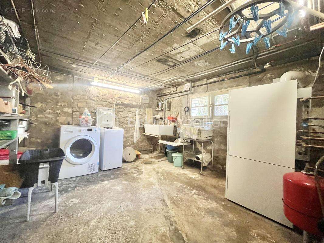 Maison familiale de 150m2 sur un terrain de 930m2 - photo 20
