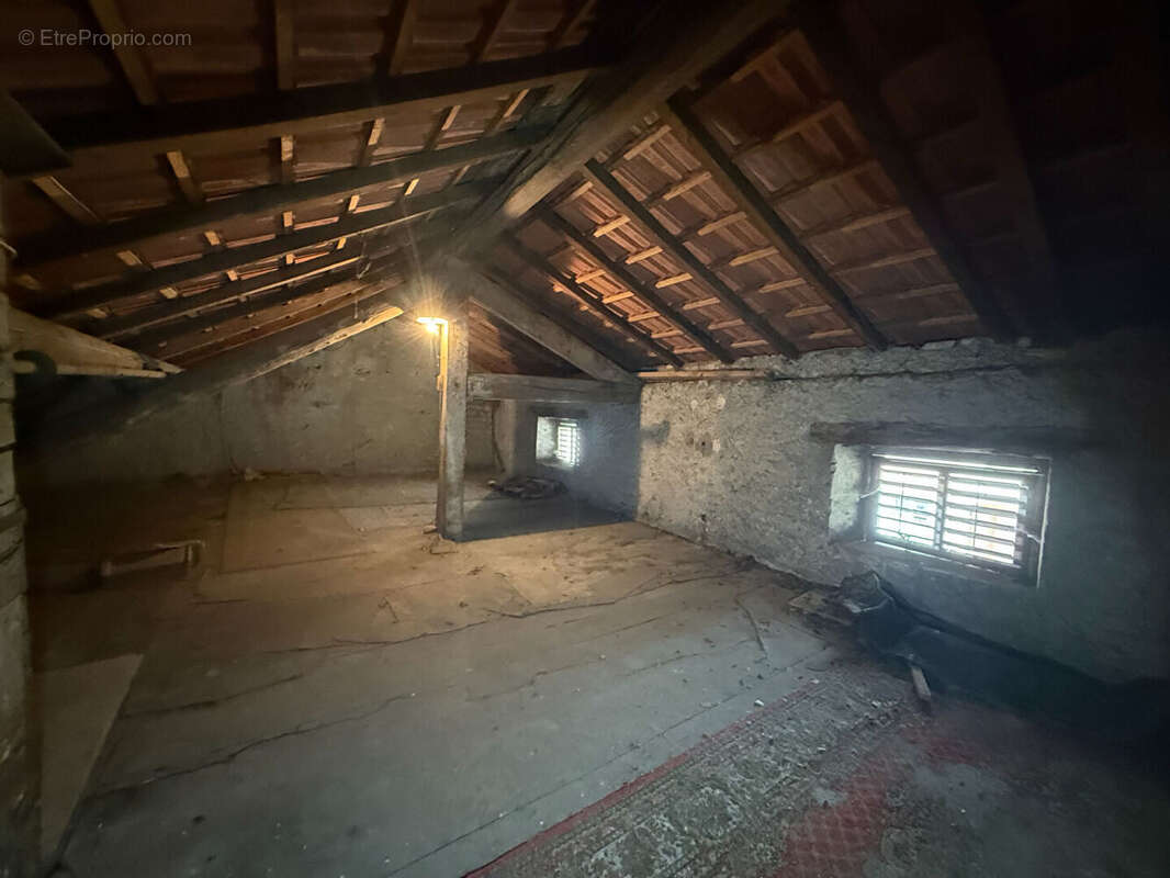 Maison à ROSIERES-AUX-SALINES