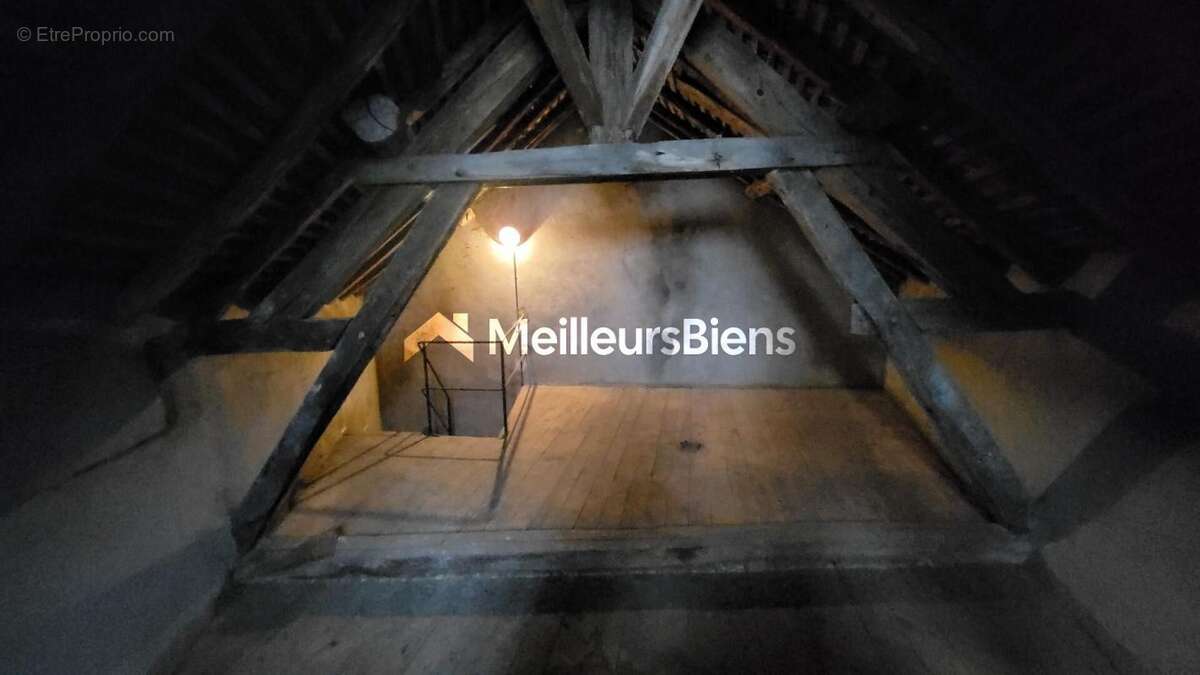 Maison à MONSOLS