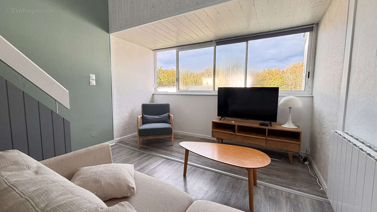 Appartement à COMBRIT