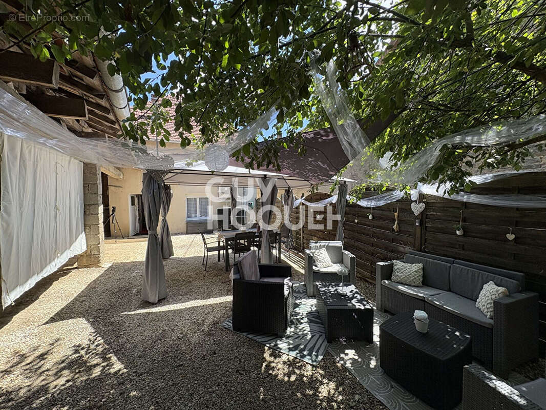 Maison 150 m² à Pusy et Epenoux - photo 15