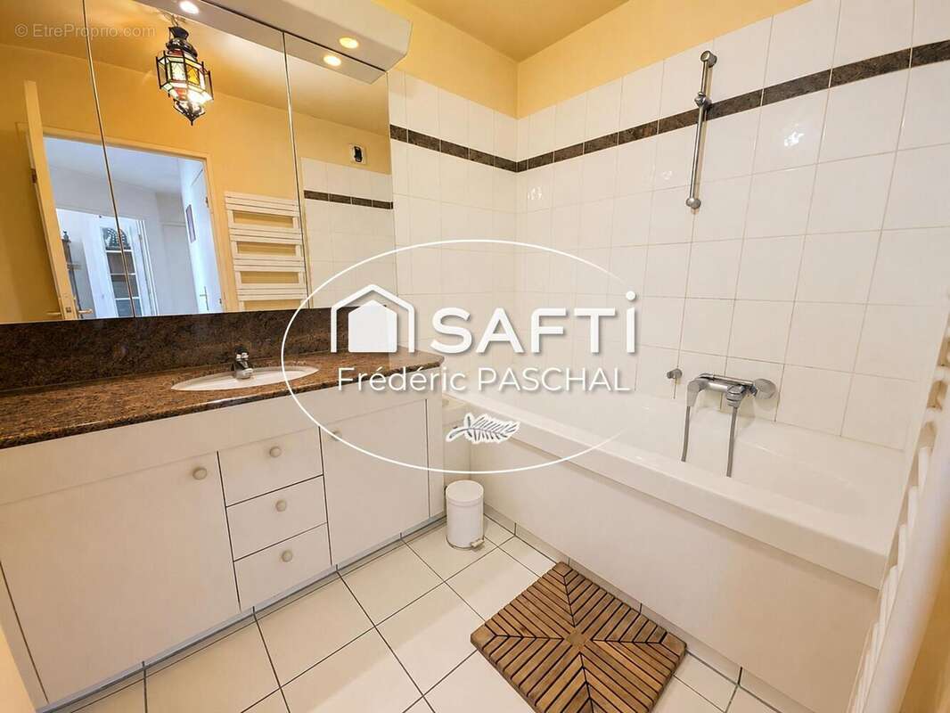Photo 7 - Appartement à SURESNES