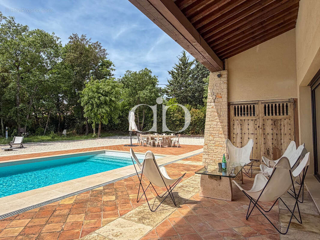 Maison à SAINT-MAXIMIN-LA-SAINTE-BAUME