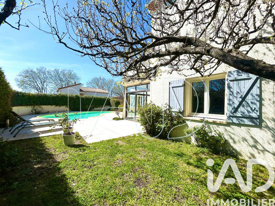 Photo 3 - Maison à LAVERUNE