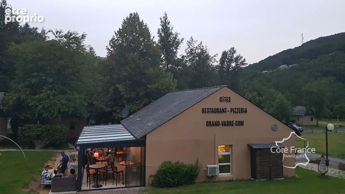 Fonds de Commerce d'un Village de vacances - 20 Chalets  re - photo 8